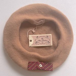 Miss Patina Highland Beret (Camel)